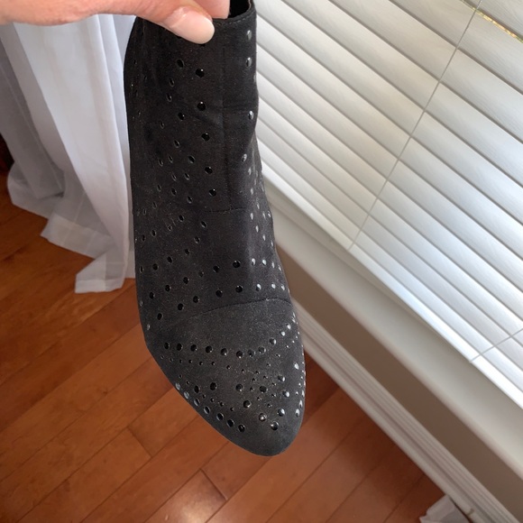 High heel black boot - Picture 4 of 4